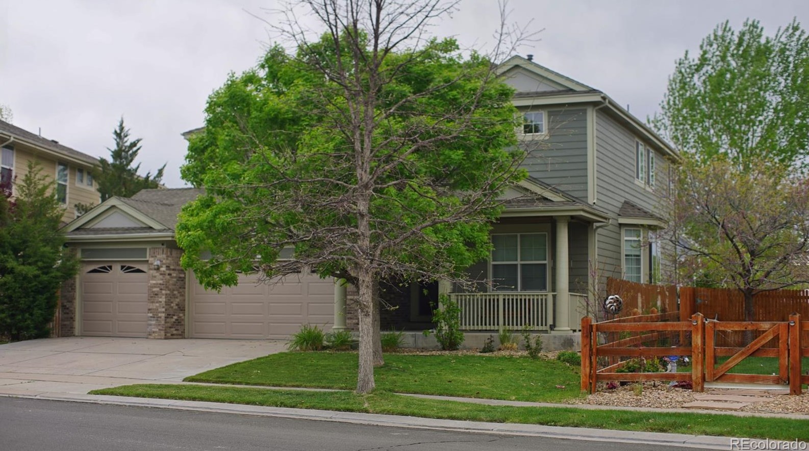 11833 Memphis St, Denver, CO 80022-6216