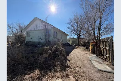 210 E Gandy Avenue, Keenesburg, CO 80643 - Photo 18