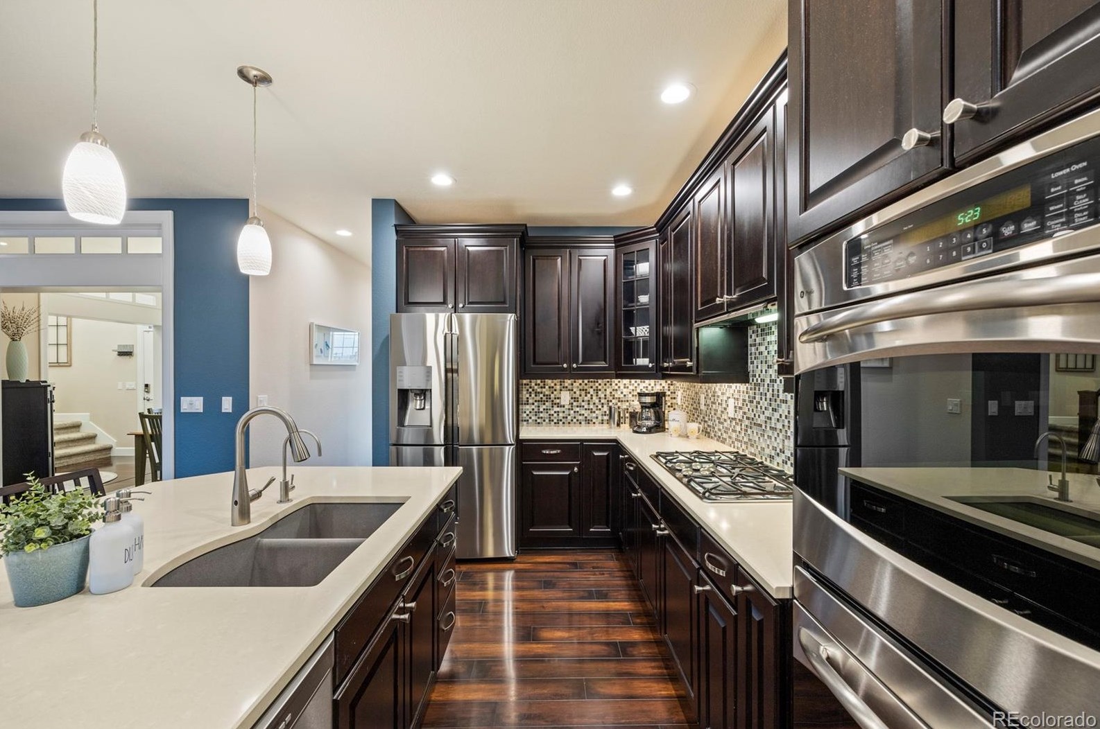 2938 Ironton St, Denver CO  80238-3215 exterior
