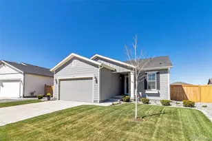 855 N Waterloo Cir, Aurora, CO 80018 - Photo 1