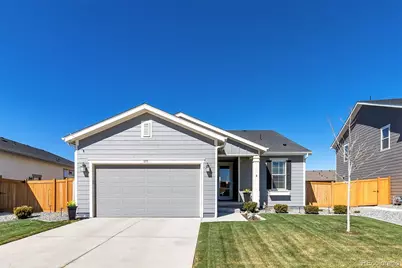 855 N Waterloo Circle, Aurora, CO 80018 - Photo 2