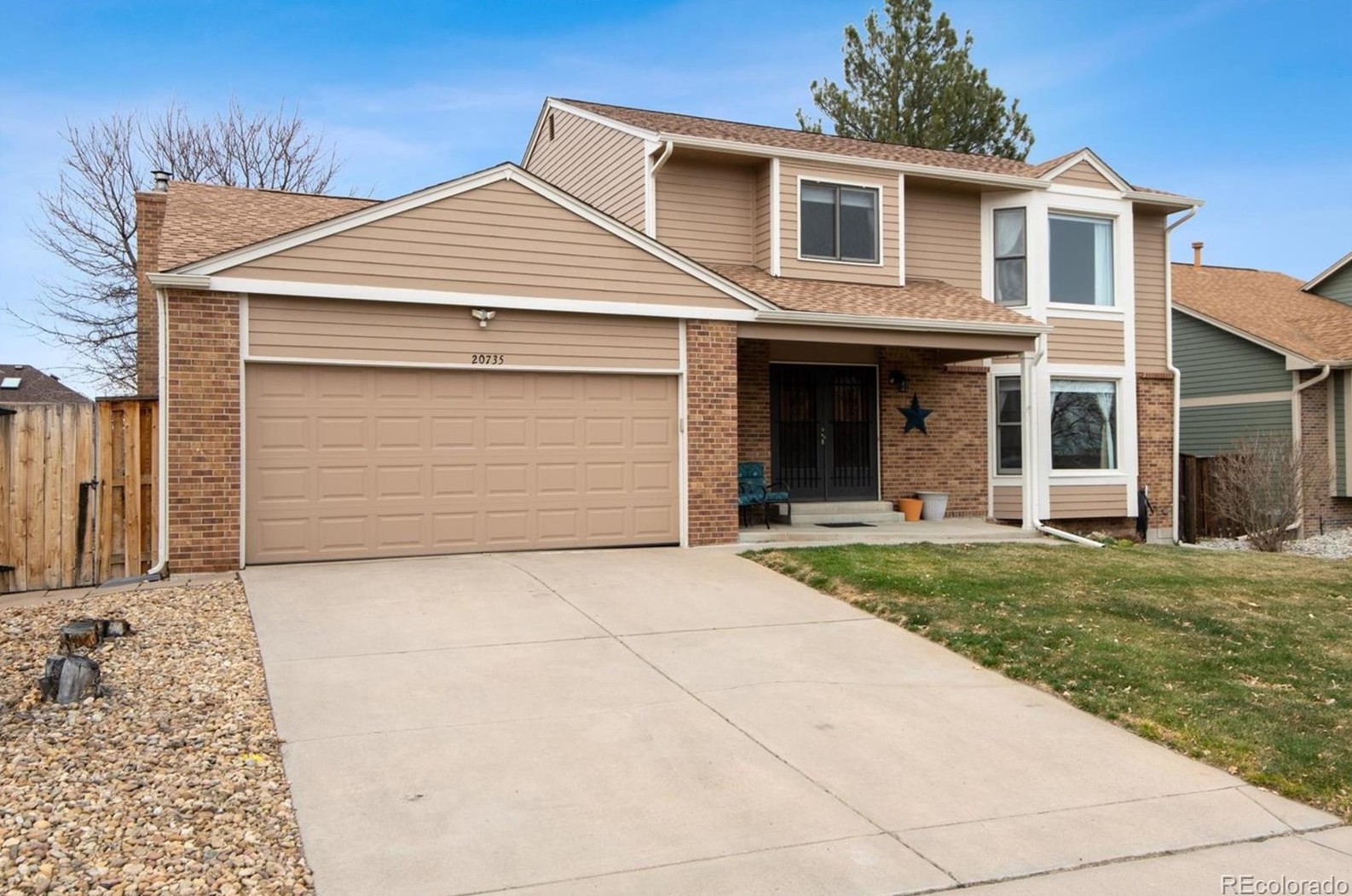 20735 Powers Cir, Denver, CO 80015-3613