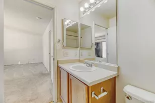 5093 Helena Ct, Denver, CO 80239 - Photo 20