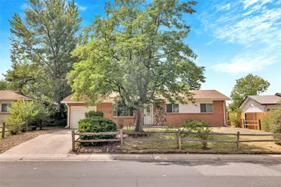 1977 S Newton, Lakewood, CO 80219 - Photo 2