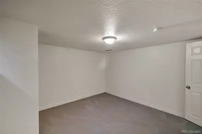 1977 S Newton, Lakewood, CO 80219 - Photo 34