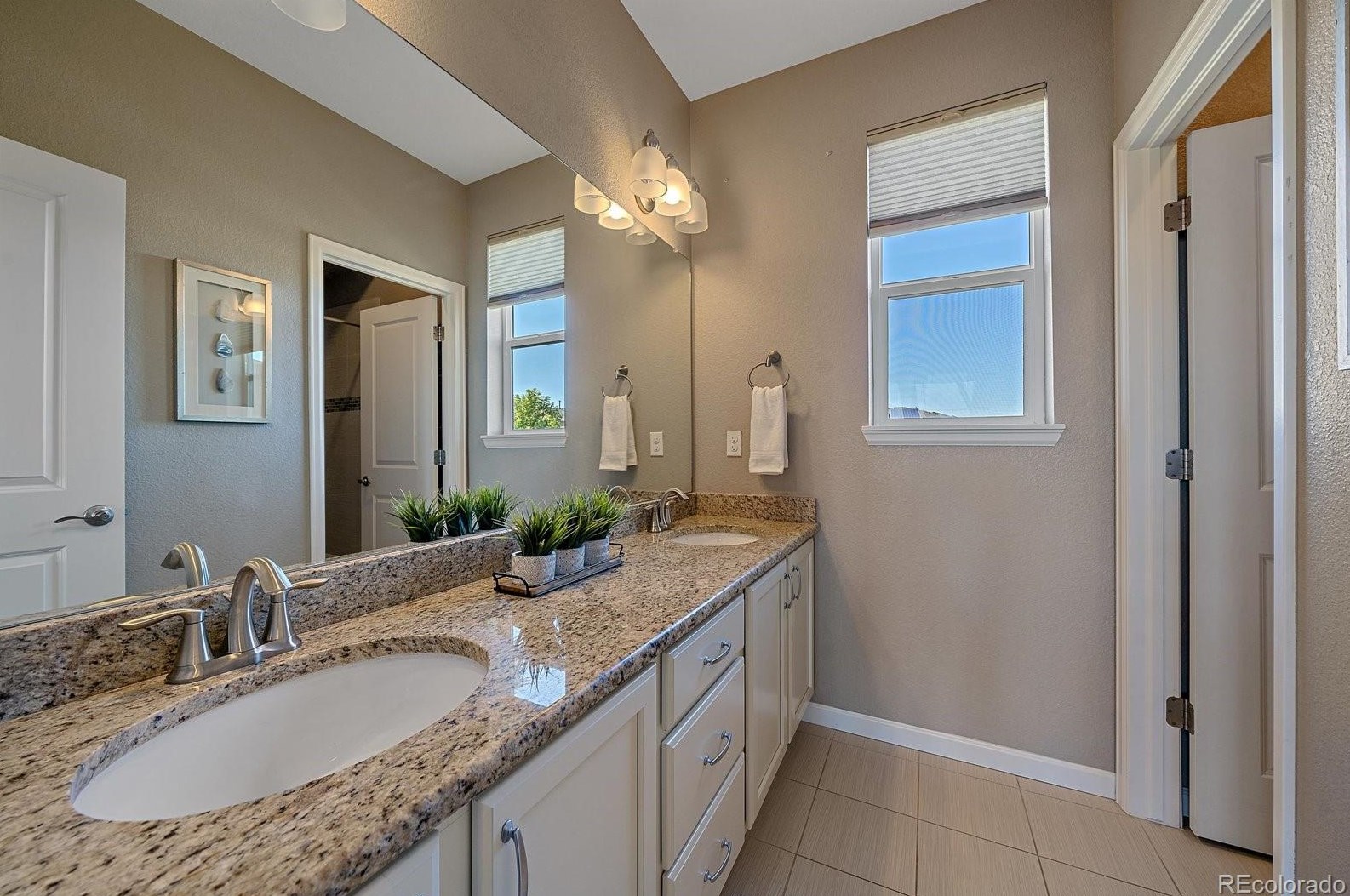 9462 Kendrick Way, Arvada CO  80007-7527 exterior