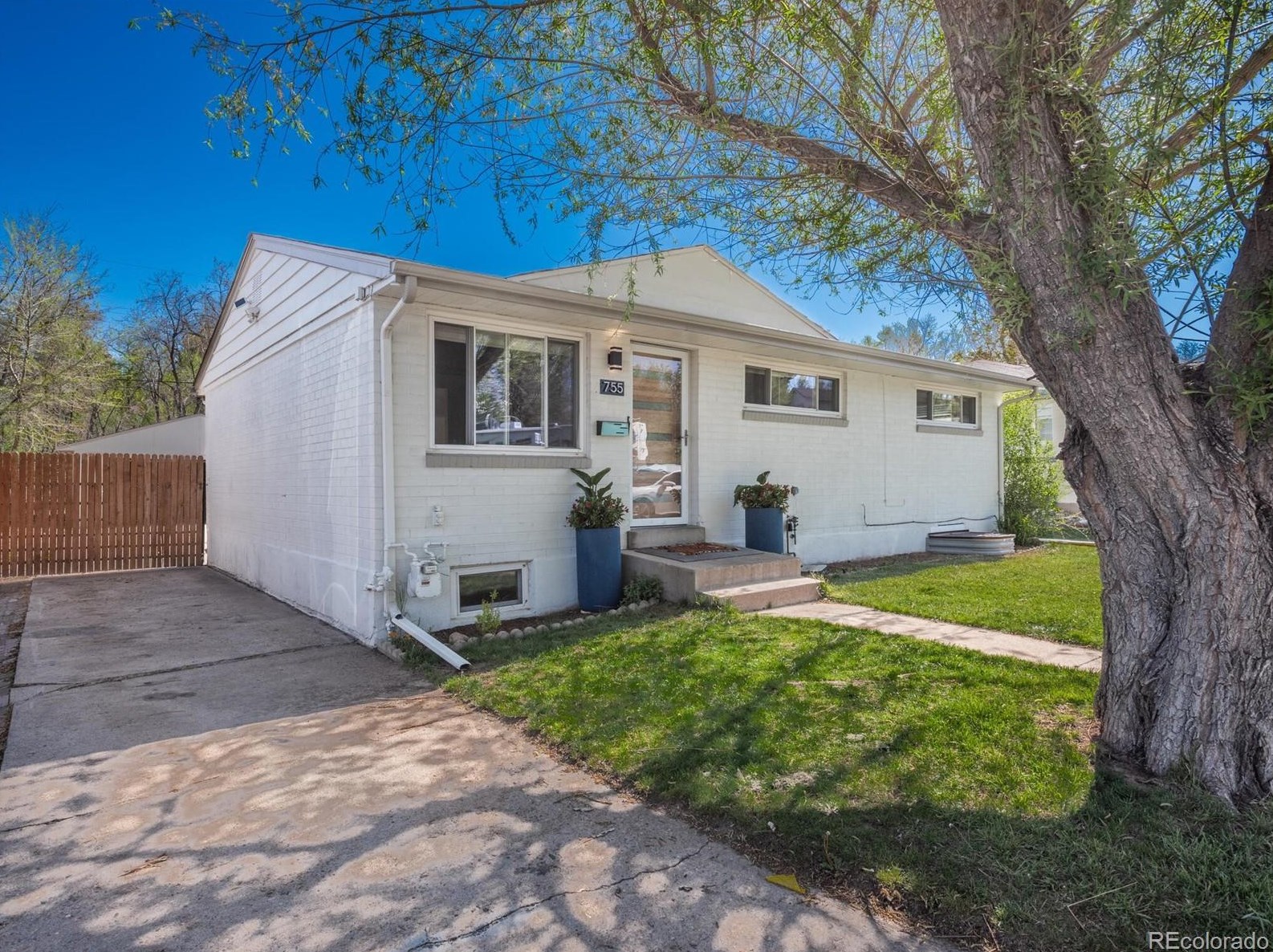 755 Nassau Way, Englewood CO 80110-4538 exterior