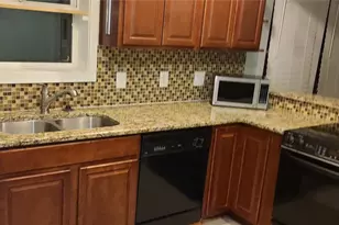 2034 S Lincoln St, Denver, CO 80210 - Photo 4