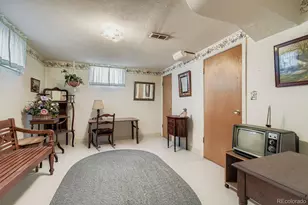 2381 Nome St, Aurora, CO 80010 - Photo 14