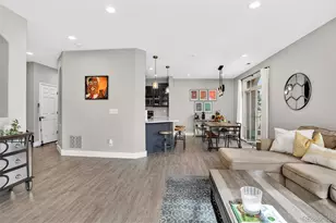 10098 Bluffmont Ln, Lone Tree, CO 80124 - Photo 10