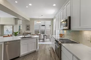 9025 E Prairie Meadow Dr, Denver, CO 80238 - Photo 10