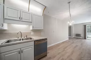 3082 S Wheeling Way, Aurora, CO 80014 - Photo 16