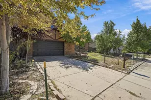 11052 E Ohio Pl, Aurora, CO 80012 - Photo 2
