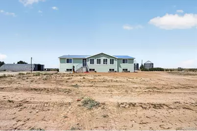 32189 County Road 16, Keenesburg, CO 80643 - Photo 2