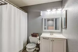 5418 S Quatar Ct, Aurora, CO 80015 - Photo 12