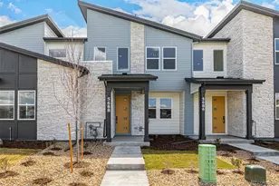 5688 N Killarney Ct, Aurora, CO 80019 - Photo 2