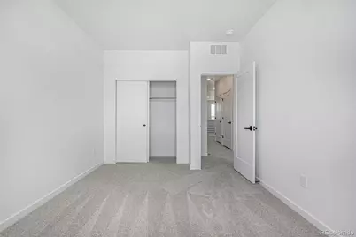 5688 N Killarney Court, Aurora, CO 80019 - Photo 30