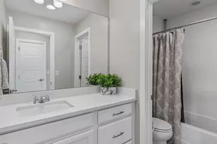 5662 Emporia St, Denver, CO 80238 - Photo 18