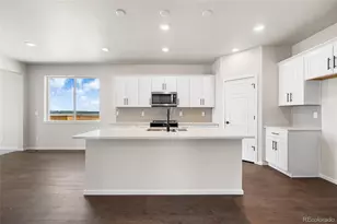 2727 Nantucket St, Strasburg, CO 80136 - Photo 2