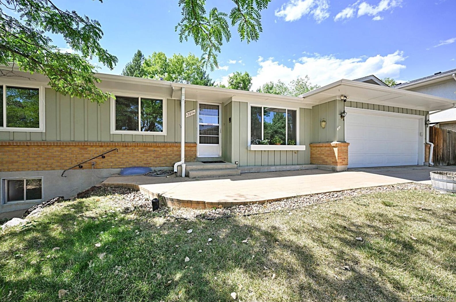 13974 W Warren Dr, Aurora, CO 80228