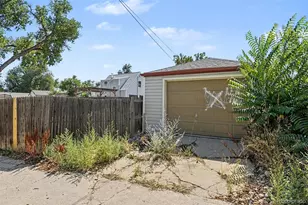 1865 W Dixie Pl, Denver, CO 80221 - Photo 22