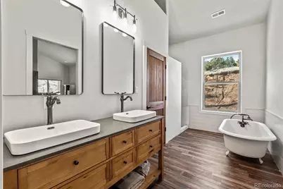 2270 Pikes Peak Drive, Florissant, CO 80816 - Photo 20