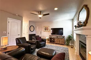 2276 S Holman Cir, Lakewood, CO 80228 - Photo 14