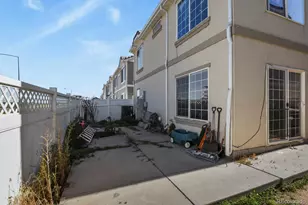 21599 Randolph Pl, Denver, CO 80249 - Photo 22