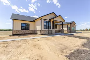 50255 Oak Park Dr, Bennett, CO 80102 - Photo 26