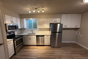 1011 Bennett Ave, Colorado Springs, CO 80909 - Photo 8