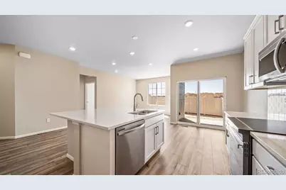 5034 N Tempe Street, Aurora, CO 80019 - Photo 6