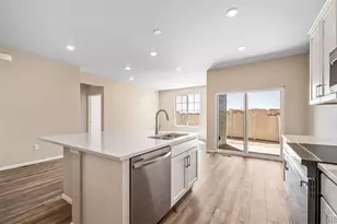5034 N Tempe St, Aurora, CO 80019 - Photo 6