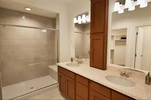 5034 N Tempe St, Aurora, CO 80019 - Photo 8