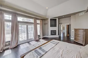 1686 S Willow Ct, Denver, CO 80231 - Photo 8