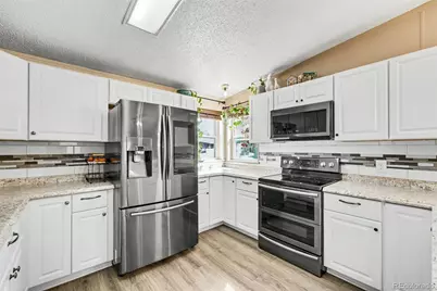 1819 Crystal Street, Aurora, CO 80011 - Photo 2