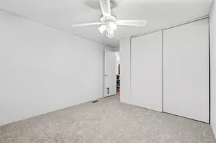 1819 Crystal St, Aurora, CO 80011 - Photo 24