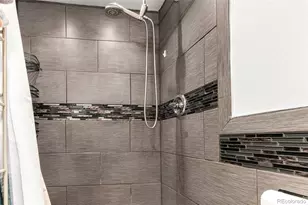 1819 Crystal St, Aurora, CO 80011 - Photo 30