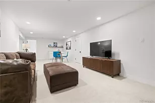 6785 S Logan St, Centennial, CO 80122 - Photo 30