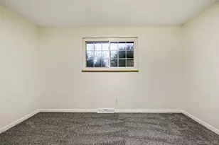 907 Newton St, Denver, CO 80204 - Photo 10