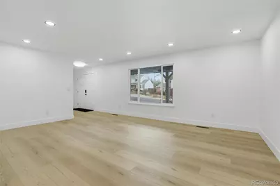 1056 E Nichols Avenue, Centennial, CO 80122 - Photo 8
