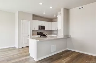 48245 Shetland Dr, Bennett, CO 80102 - Photo 6