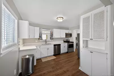 830 S Wheeling Street, Aurora, CO 80012 - Photo 8