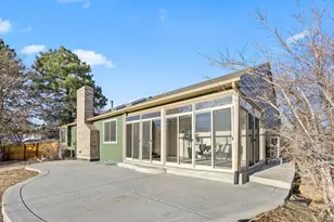 19208 E Stanford Dr, Aurora, CO 80015 - Photo 30