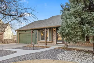 19208 E Stanford Dr, Aurora, CO 80015 - Photo 2