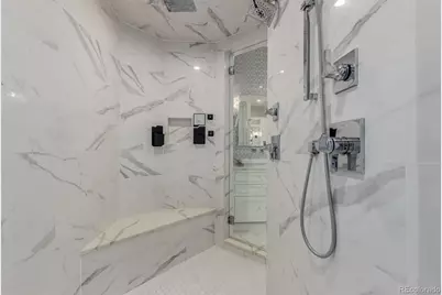 8017 S Valleyhead Way, Aurora, CO 80016 - Photo 20