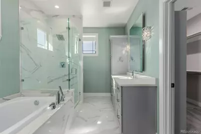 8017 S Valleyhead Way, Aurora, CO 80016 - Photo 26