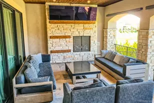 8017 S Valleyhead Way, Aurora, CO 80016 - Photo 46