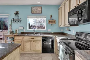 8182 Silver Glen Dr, Fountain, CO 80817 - Photo 10