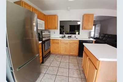15644 E 50th Avenue, Denver, CO 80239 - Photo 6