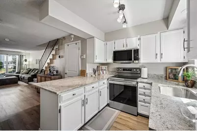 8964 W Dartmouth Place, Denver, CO 80227 - Photo 10